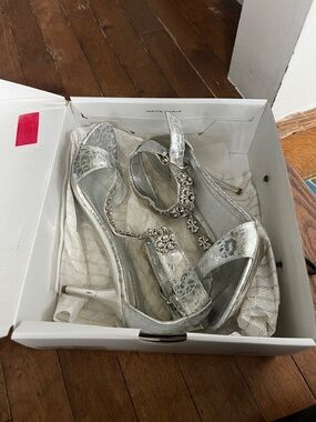 Aldo Silver Jeweled T-Strap Heeled Sandals